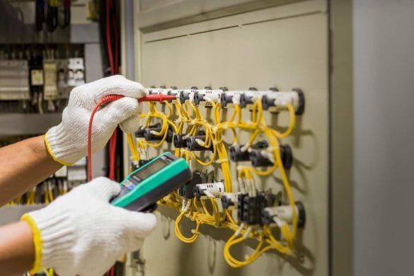 Guía completa para habilitar tu instalación eléctrica ante UTE en Montevideo