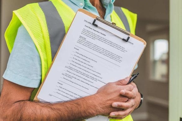Qué documentación necesita un técnico autorizado por UTE para trabajar